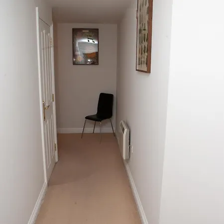 Apartment Lovely 1 Bedroom In Central